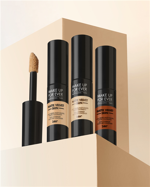 STICK ART PRO MAKE UP STORE con:  MAKE UP FOR EVER - DANESSA MYRICKS - MHERON...