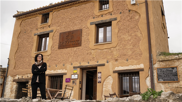 CENTRO ENOTURÍSTICO LA ZARCERA DEL BARRIO DE BODEGAS DE BALTANÁS (PALENCIA. CASTILLA Y LEÓN. SPAIN)